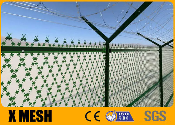 ASTM Standard Bto-22 Welded Razor Wire Mesh ใช้ในสนามบินและฐานทัพทหาร
