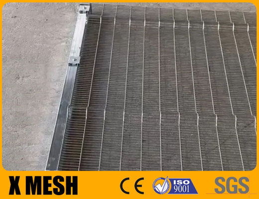 สีเงินกระดาษร้อน Anti Climb Mesh Fence 358 Anti Cut Clear View Wire Mesh แพเนล